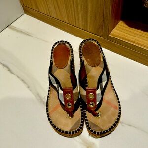 Sandals Burberry